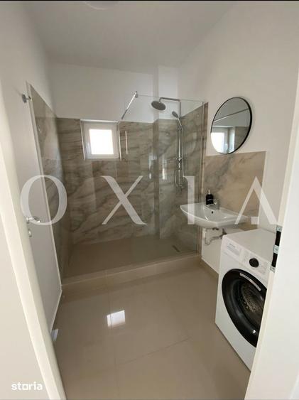 Apartament cu 3 camere decomandat, mobilat în Dumbrăvița