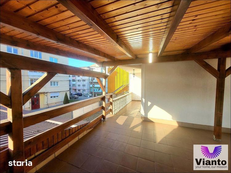 Apartament 3 camere 140 mp la casa cu terasa 60 mp | Sibiu | Strand 2 - 10