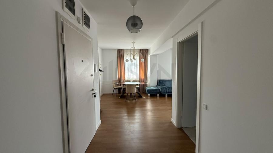 Apartament cu 3 camere decomandat, mobilat în Eminescu