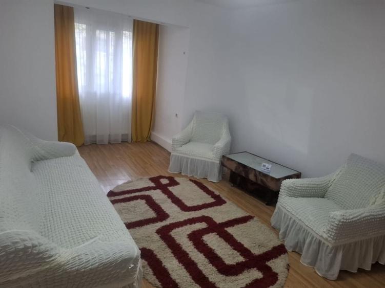 Apartament cu 2 camere în Republicii