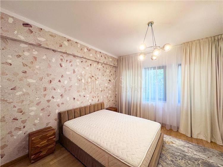 Apartament cu 4 camere decomandat, mobilat în Herăstrău