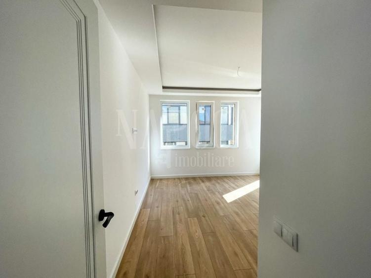 Duplex cu 4 camere cu Canalizare în Florești