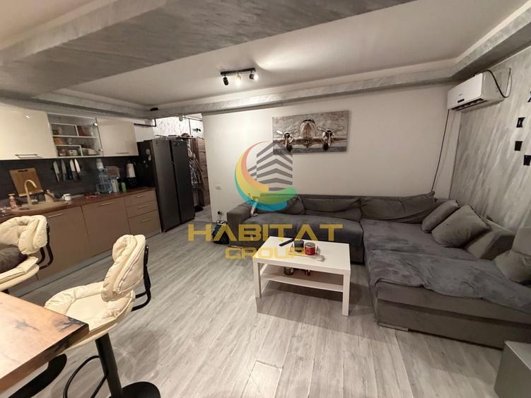 Apartament cu 3 camere decomandat, mobilat în Sud