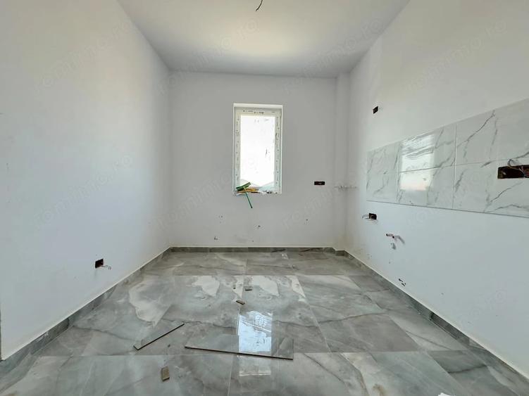 Apartament cu 3 camere semidecomandat în Calea Urseni