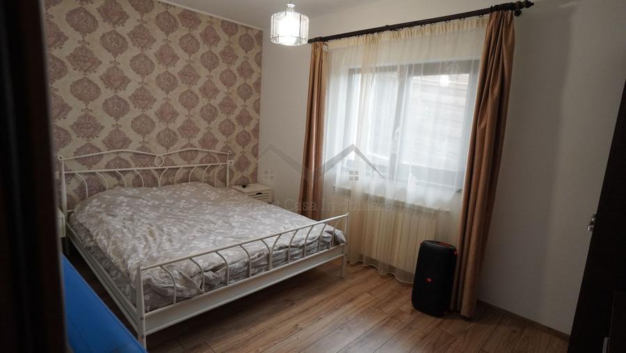 Casă individuală cu 3 camere cu Canalizare în Rediu