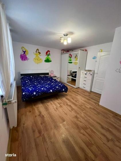 Casă cu 3 camere în Central