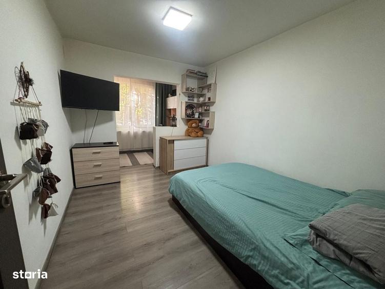 Apartament cu 4 camere în Militari
