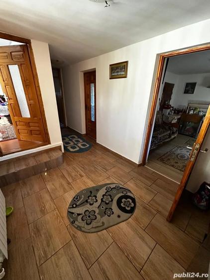 Casă cu 3 camere cu Teren 919 Mp în Exterior Vest