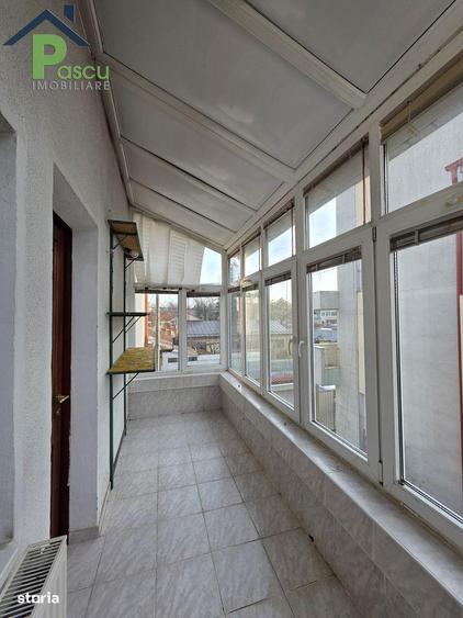 Casă cu 5 camere cu Canalizare în Giurgiului