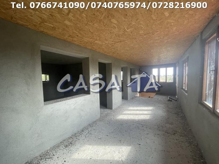 Casă individuală cu 5 camere cu Teren 9338 Mp în Dănești
