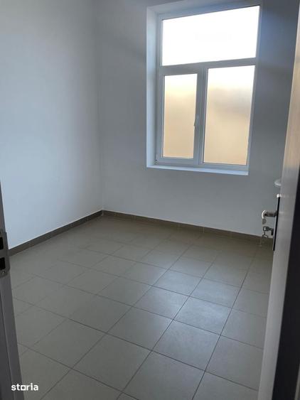 Spațiu comercial, de 60 mp, în Țuglui