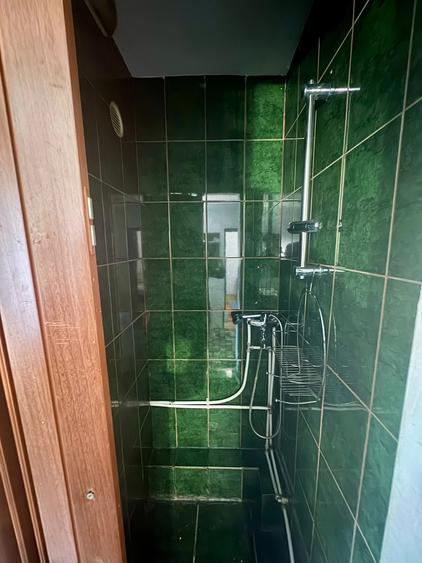 Apartament cu 2 camere nedecomandat în Podu Roș