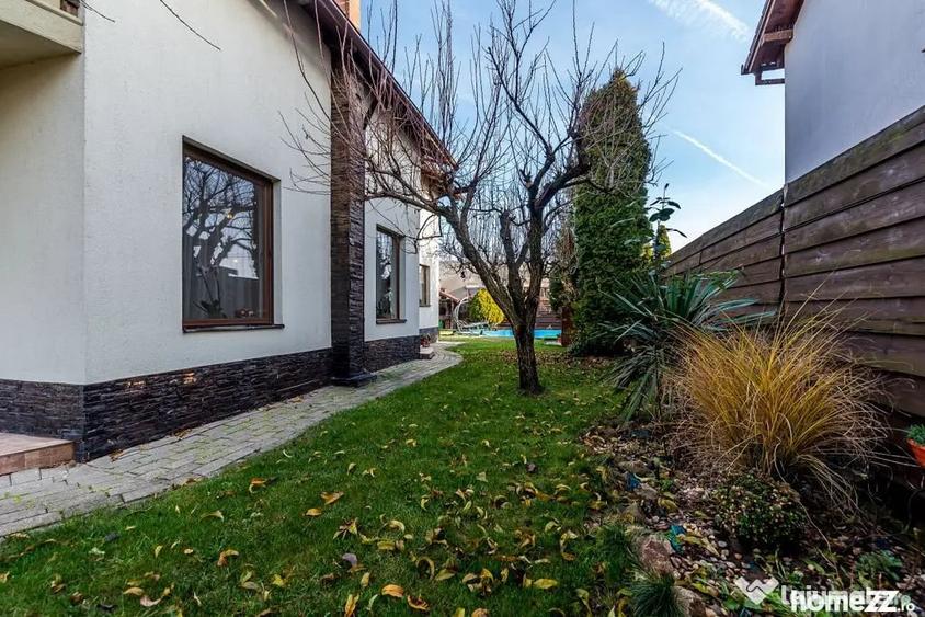 Casă cu 5 camere cu Teren 600 Mp în Aradul Nou
