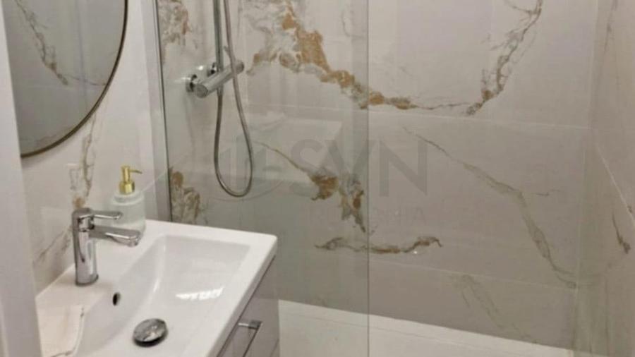 Apartament cu 2 camere semidecomandat în Universitate