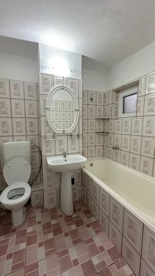 Apartament cu 2 camere decomandat în Exterior Vest