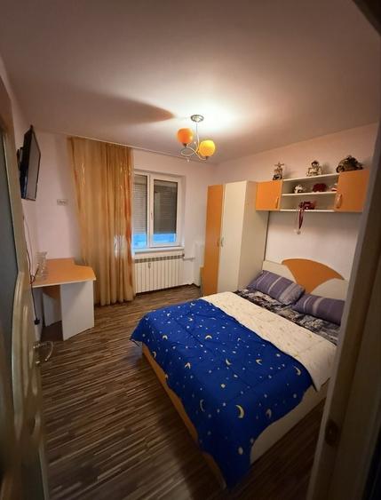 Apartament cu 2 camere decomandat în Ultracentral