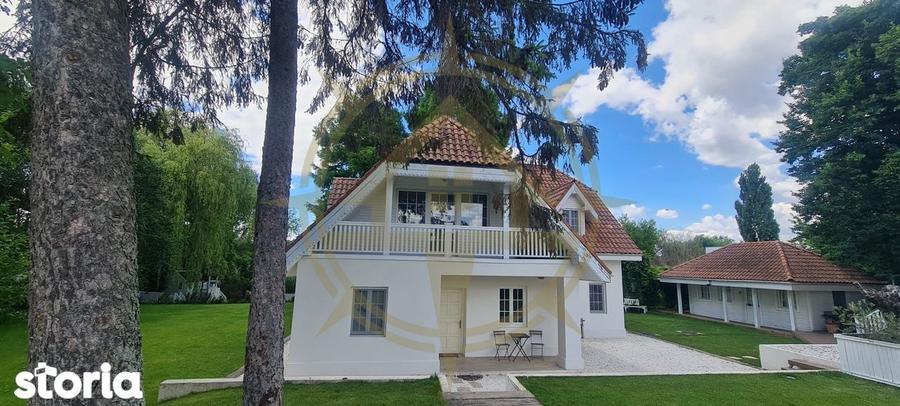 Casă cu 5 camere cu Teren 2000 Mp în Snagov