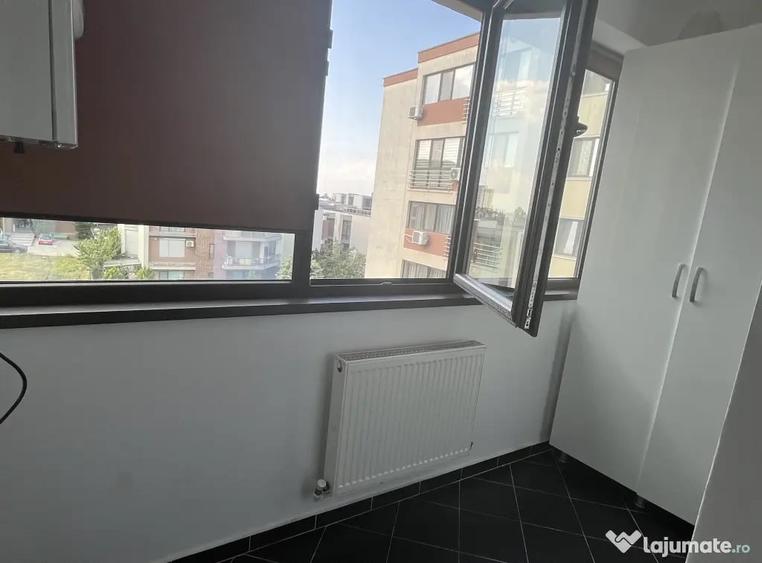 Apartament cu 2 camere decomandat în Tomis Plus