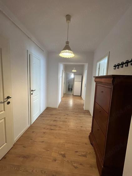 Apartament cu 4 camere decomandat în Păcurari