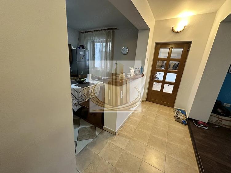 Casă cu 4 camere cu Teren 1000 Mp în Dofteana