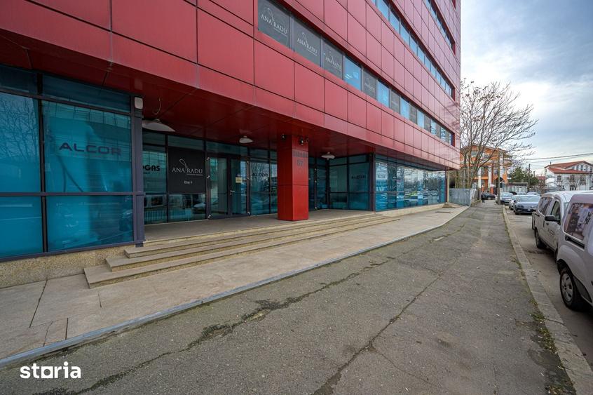 Spațiu comercial, de 250 mp, în Baicului