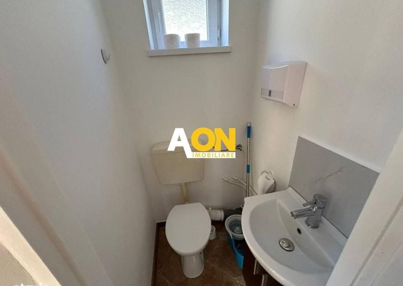 Casă individuală cu 3 camere cu Canalizare în Central