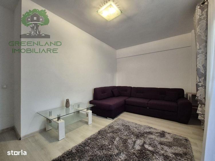 Apartament cu 2 camere decomandat în Podu Roș