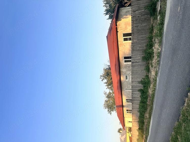Casă cu Teren 1044 Mp în Central