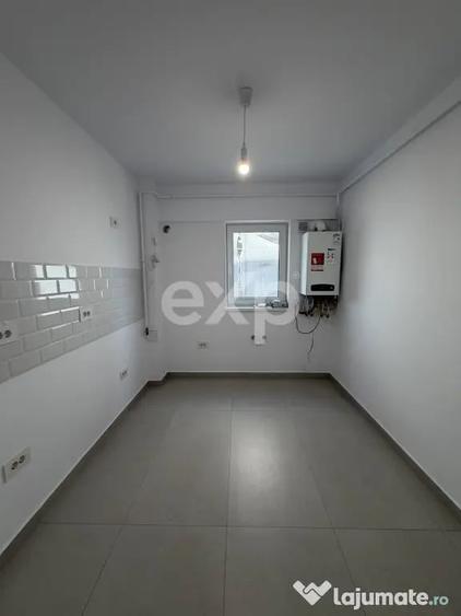 Apartament cu 2 camere decomandat în Galata