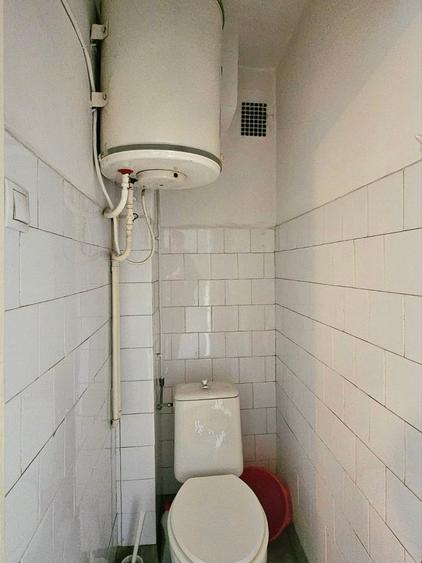 Apartament cu 3 camere semidecomandat în Kogălniceanu