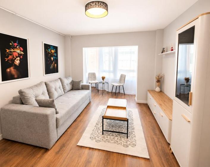 Apartament cu 2 camere decomandat în Calea București