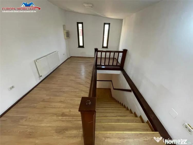 Spațiu comercial, de 340 mp, în Central