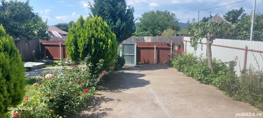 Casă cu 2 camere în Central