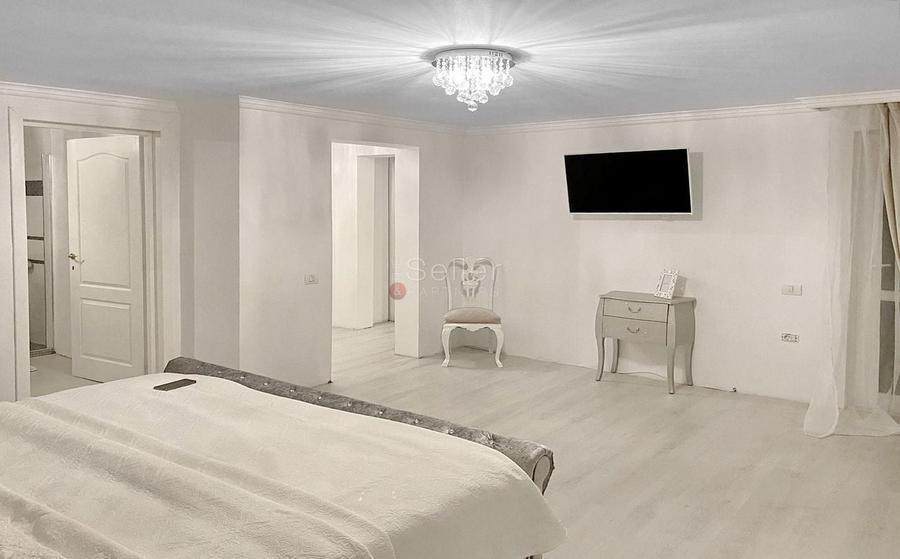Casă individuală cu 5 camere cu Canalizare în Cernatu