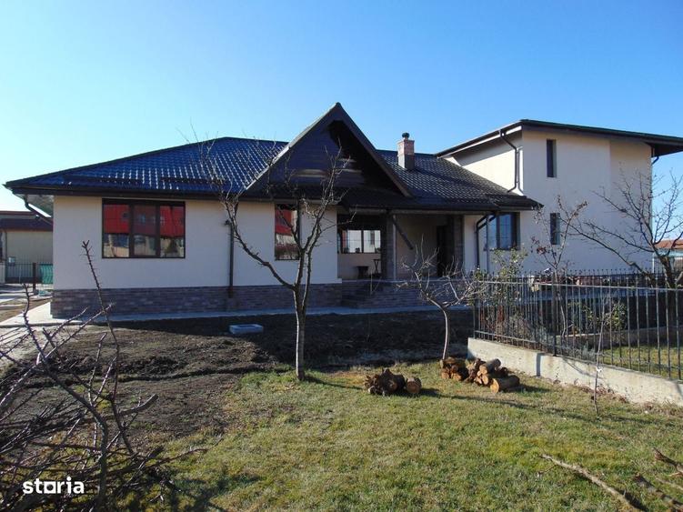 FARA COMISIOANE padure Vila LUX cu 7 camere 4 bai 2 terase pe 1600mp - 2
