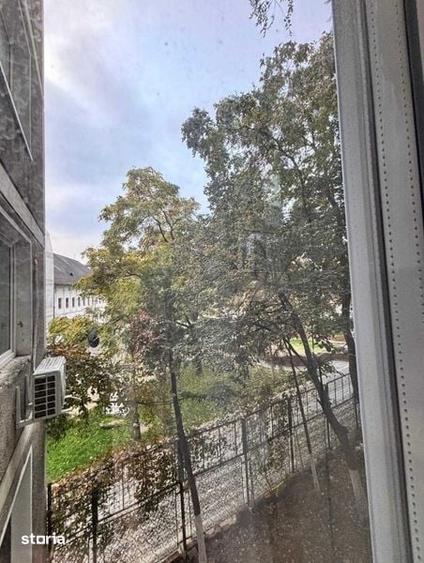 Apartament cu 2 camere în Centrul Civic