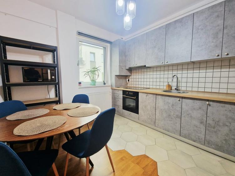 Apartament cu 2 camere semidecomandat în Borhanci