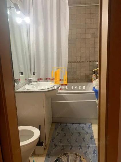Apartament cu 3 camere decomandat în Banat