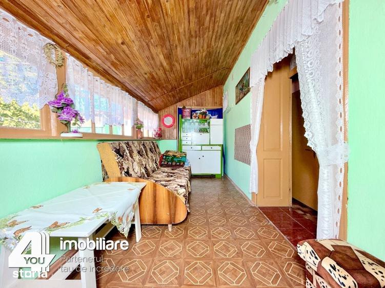 Casă cu 3 camere cu Teren 2880 Mp în Sintea Mare