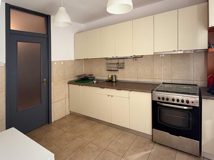 Apartament cu 2 camere decomandat în Colentina