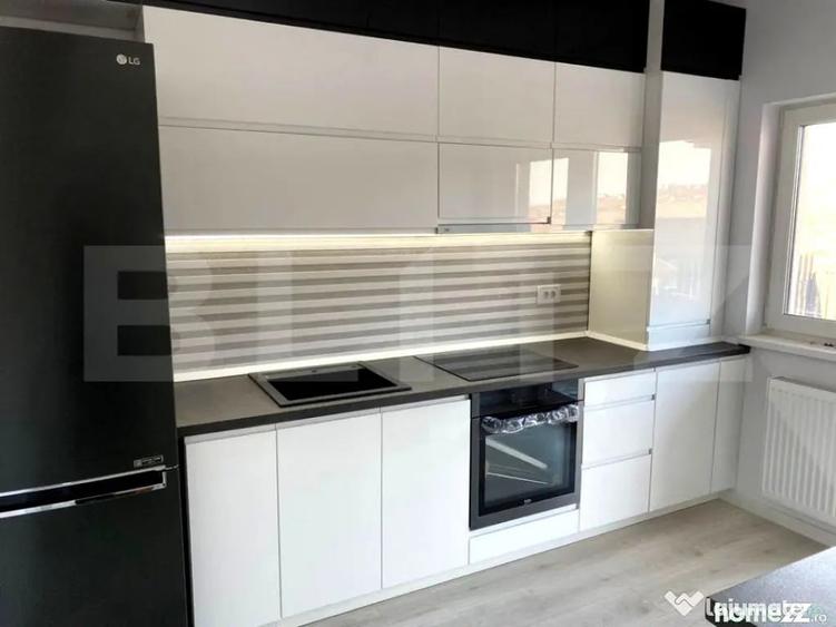 Casă cu 4 camere cu Teren 250 Mp în Rediu