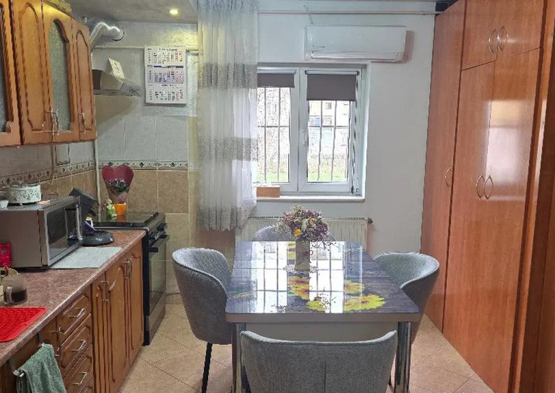 Vand apartament 3 camere decomandat in Deva, Pescarilor, parter inalt - 1