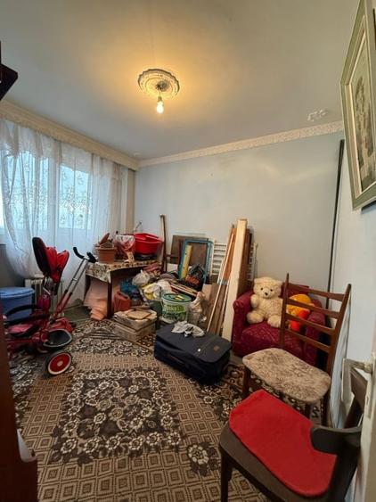 Apartament cu 3 camere decomandat în Micro 20