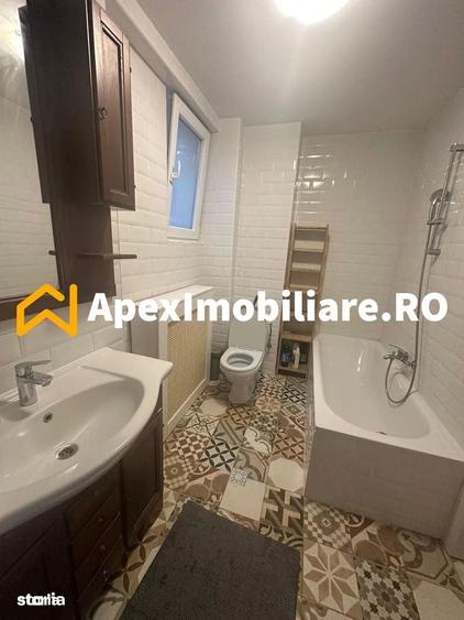 Apartament cu 3 camere semidecomandat în Ultracentral