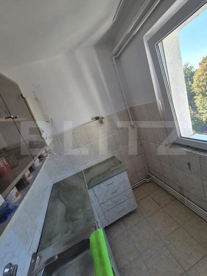 Apartament cu 3 camere de vânzare, 44 mp, în Dâmbu Pietros – Str. Măgurei - 4