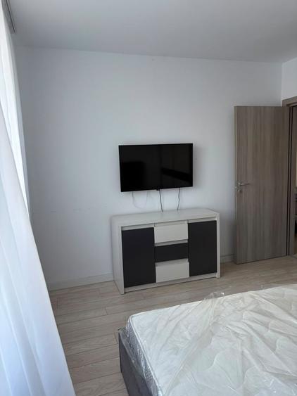 Apartament cu 2 camere decomandat în Fundeni