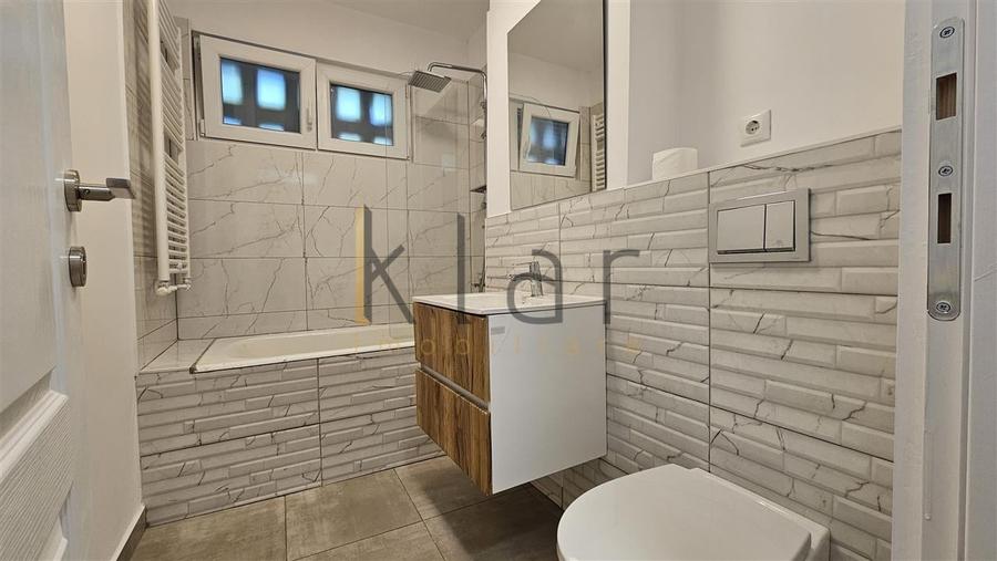 Apartament cu 3 camere semidecomandat, mobilat în Gheorgheni