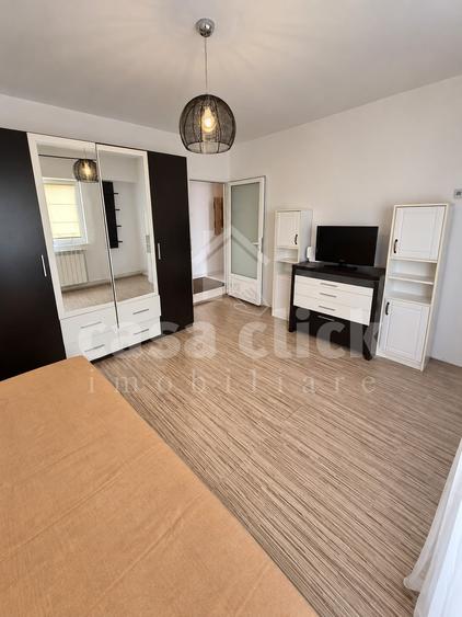 Garsonieră decomandată în Mazepa 1