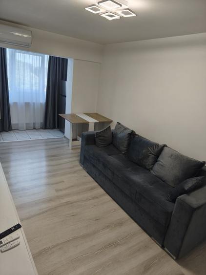 Inchiriez garsoniera ,zona Milan etaj 3 ,complet renovata /contract - 6