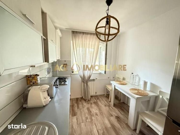 Apartament cu 3 camere, mobilat în Crângași